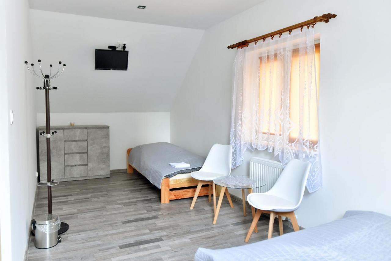 Baza Noclegi Bieszczady Ustrzyki Dolne Ngoại thất bức ảnh